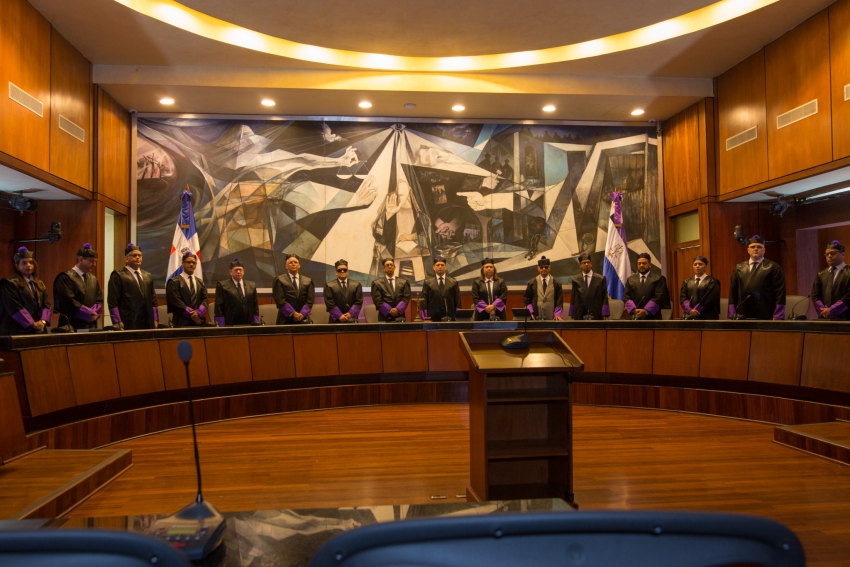 Presidente Suprema Corte de Justicia, Luis Henry Molina Peña, declara lucha contra mora judicial