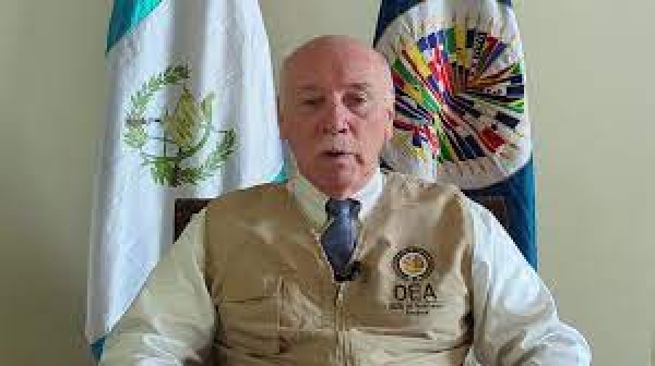 El jefe de la misión de Observación Electoral de la OEA, Eladio Loizaga