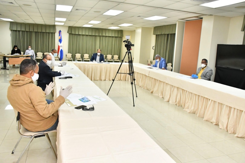 Comisión Bicameral designada para dar seguimiento a “Resolución de declaratoria en estado de emergencia en todo el territorio nacional por un plazo de 25 días” realiza primera reunión